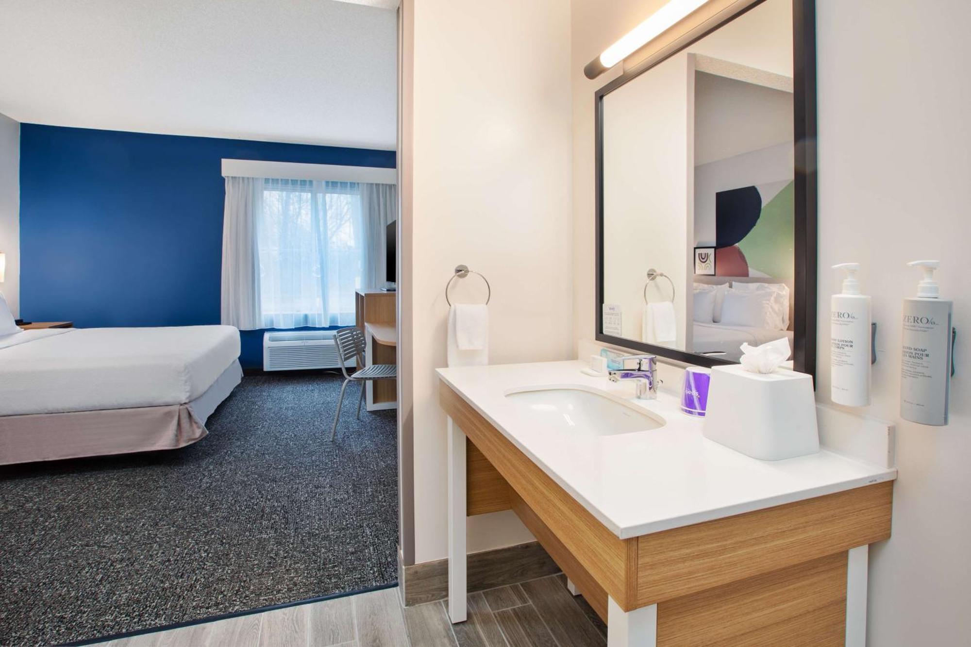 Spark By Hilton Walker North Hotel 2*