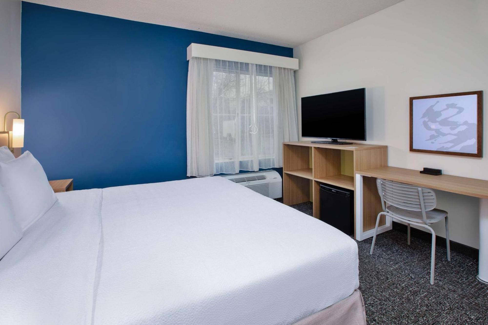 Spark By Hilton Walker North Hotel Grand Rapids