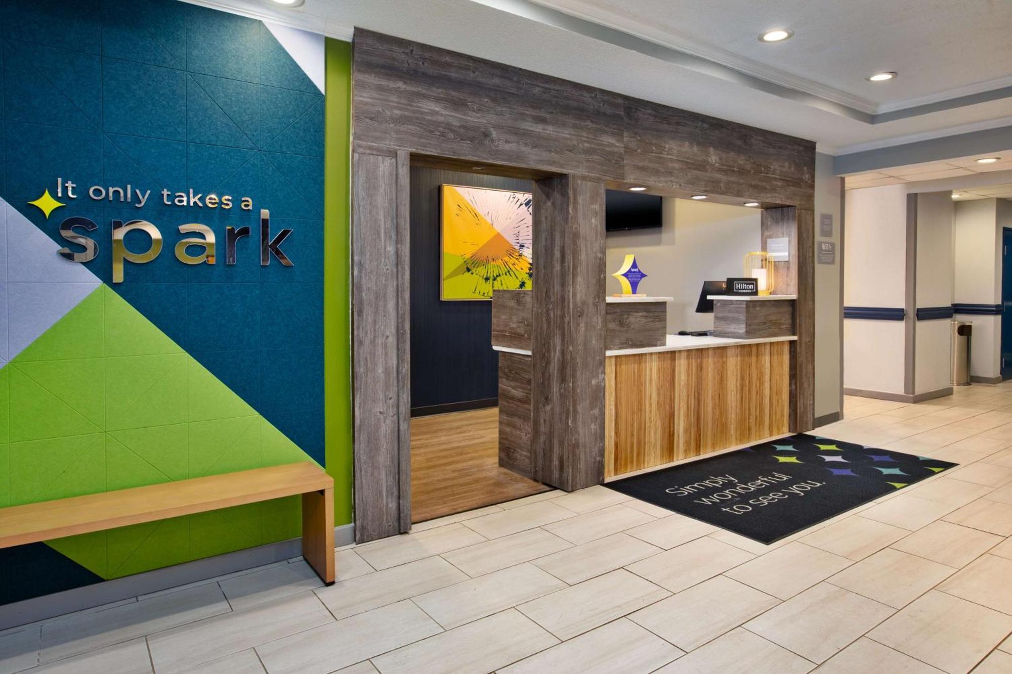 Spark By Hilton Walker North Grand Rapids