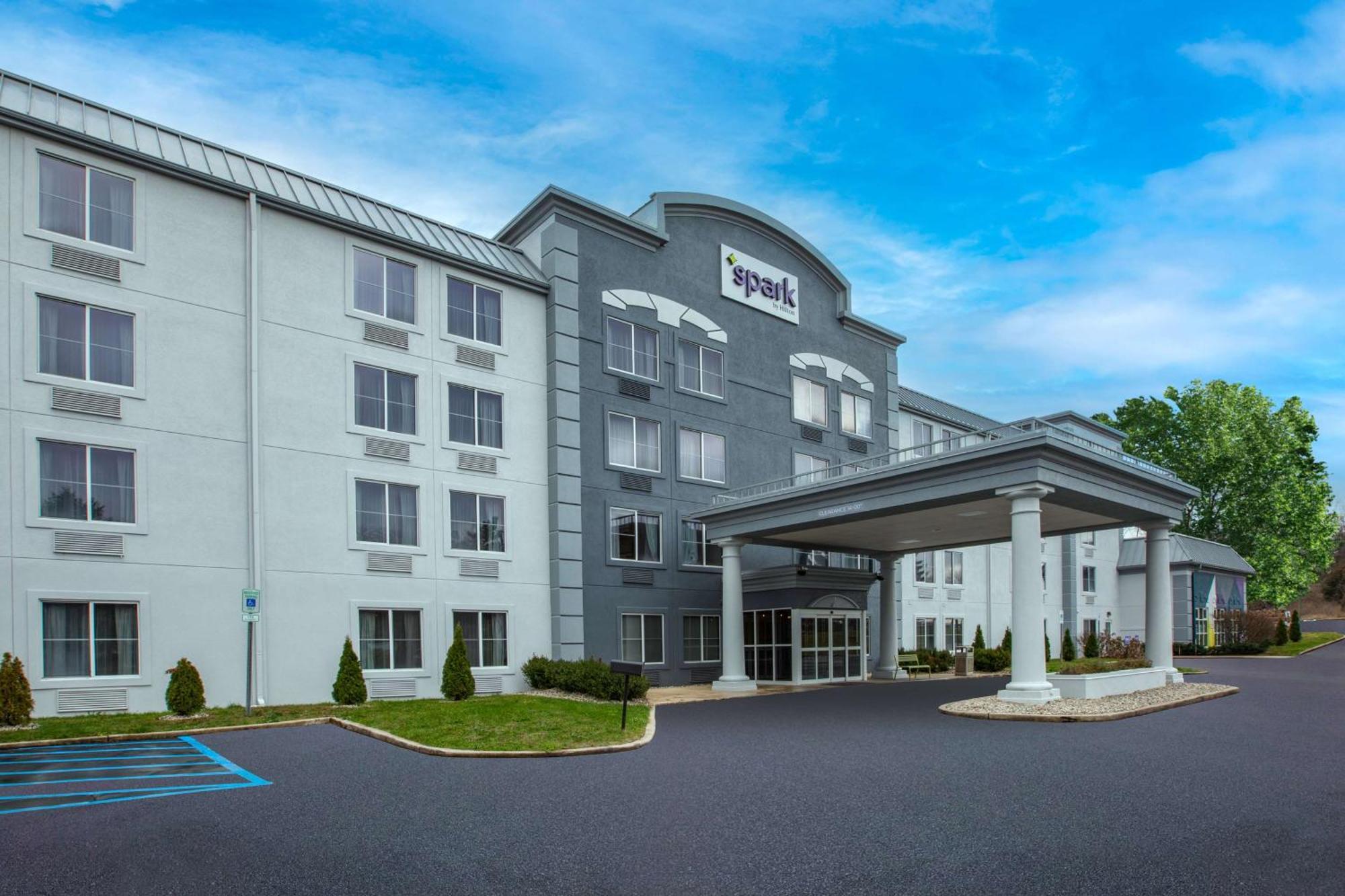 Spark By Hilton Walker North Hotel