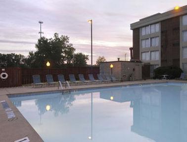 131 Hotel-plaza Hotel