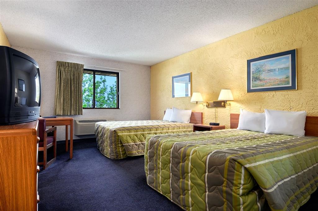 Rodeway Hotel Grand Rapids