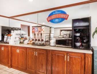 Baymont By Wyndham Airport Hotel