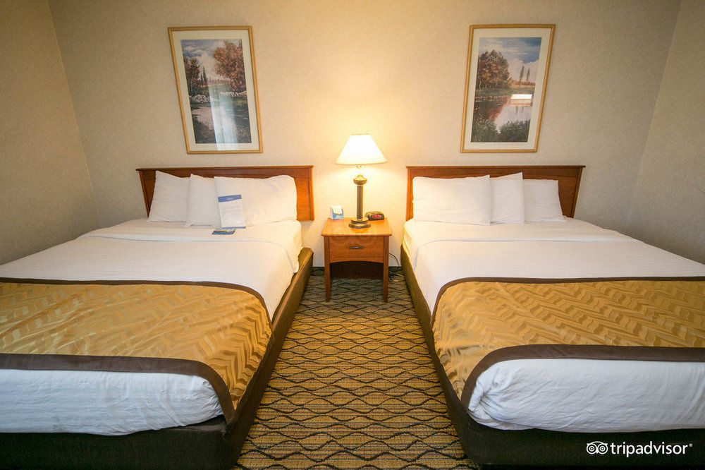 Baymont By Wyndham Airport Hotel Grand Rapids