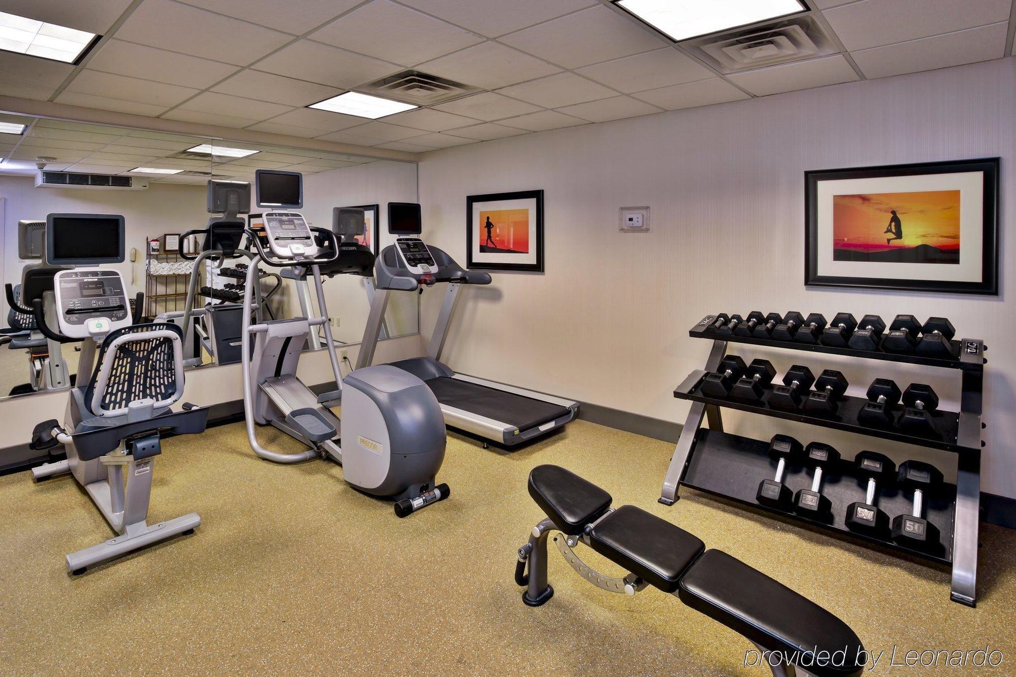 Hotel Express & Grand Rapids-north By Ihg Grand Rapids