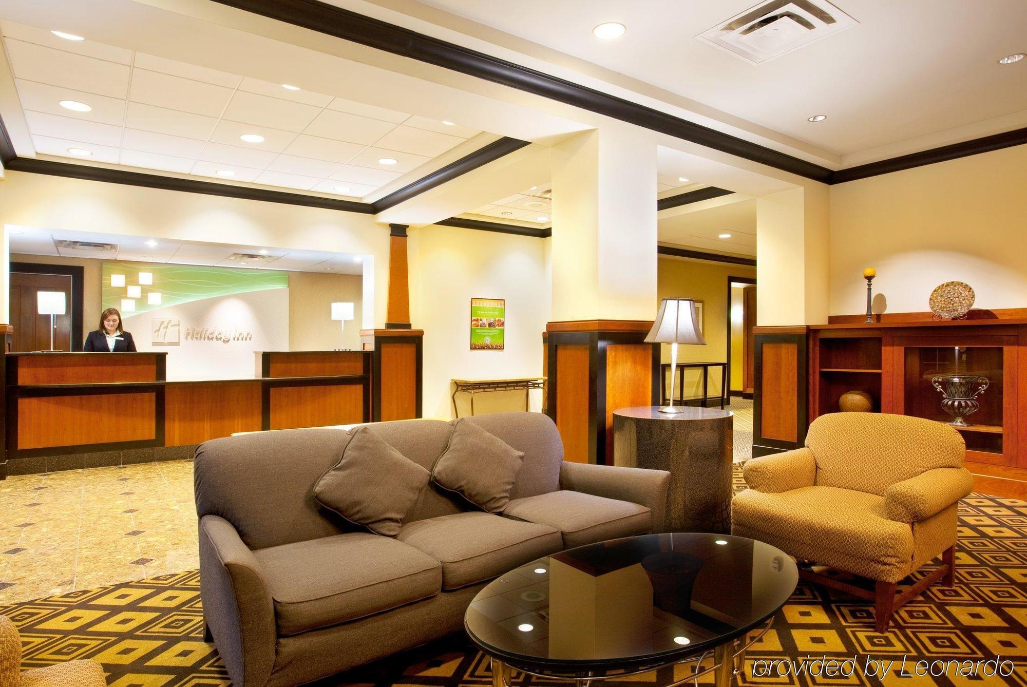 Hotel Grand Rapids-airport By Ihg 3*