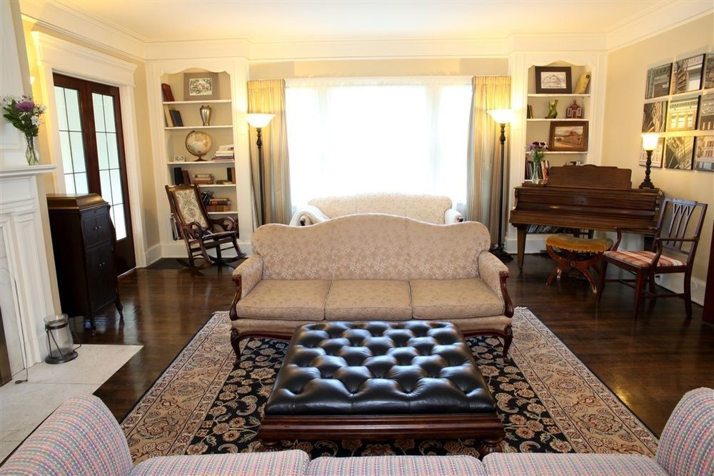 Leonard At Logan House 3* Grand Rapids