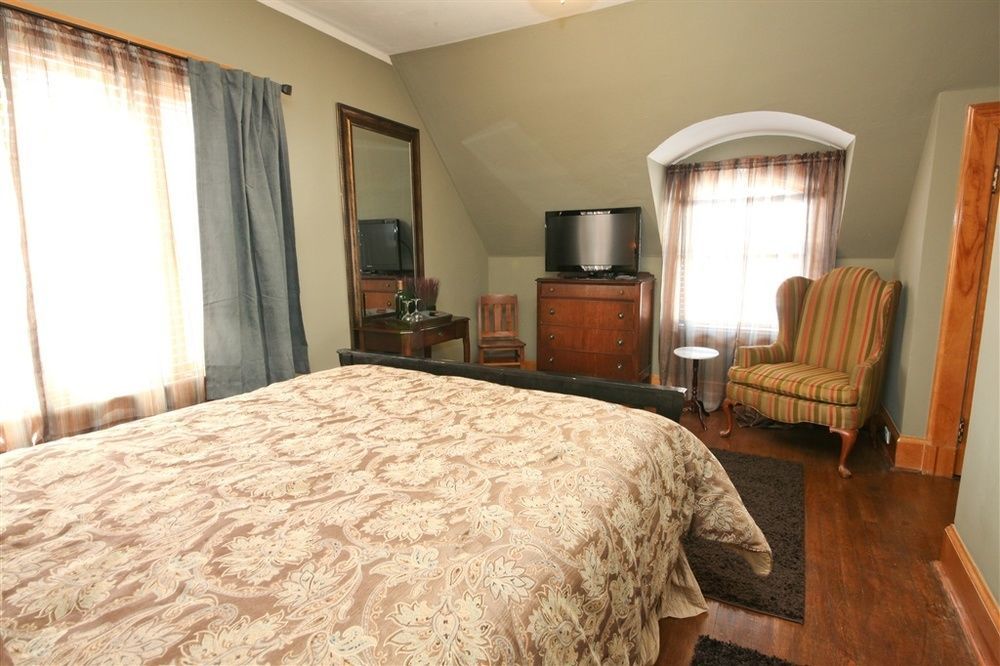 Bed & Breakfast Leonard At Logan House Grand Rapids