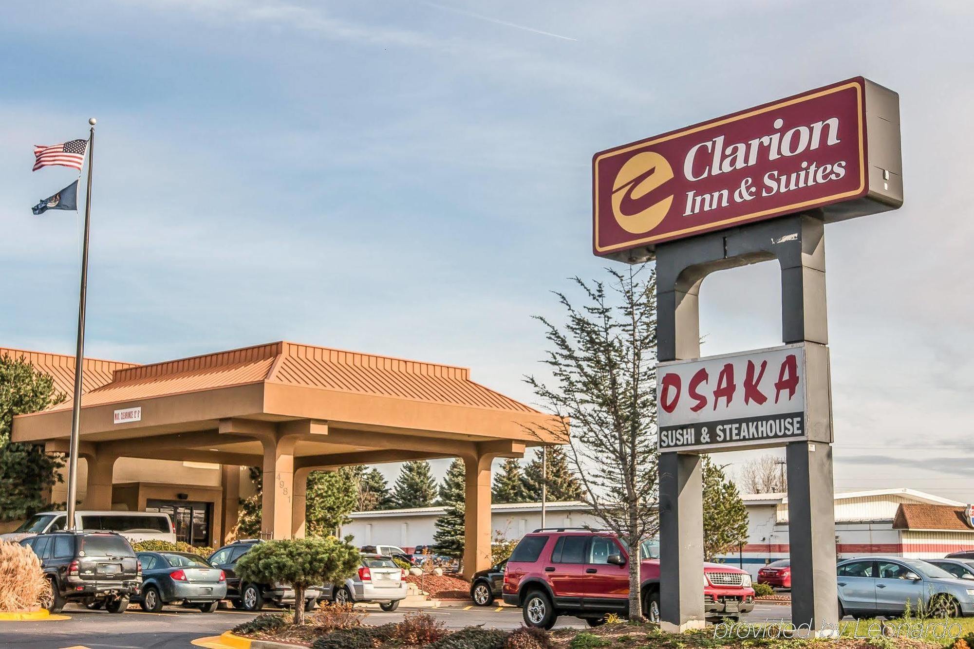 Clarion & Airport 3*