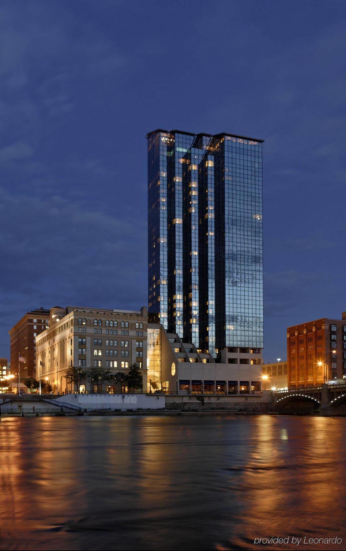Hotel Amway Grand Plaza Hotel, Curio Collection By Hilton