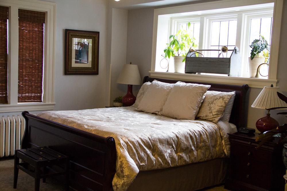 The Lafayette House Bed & Breakfast *