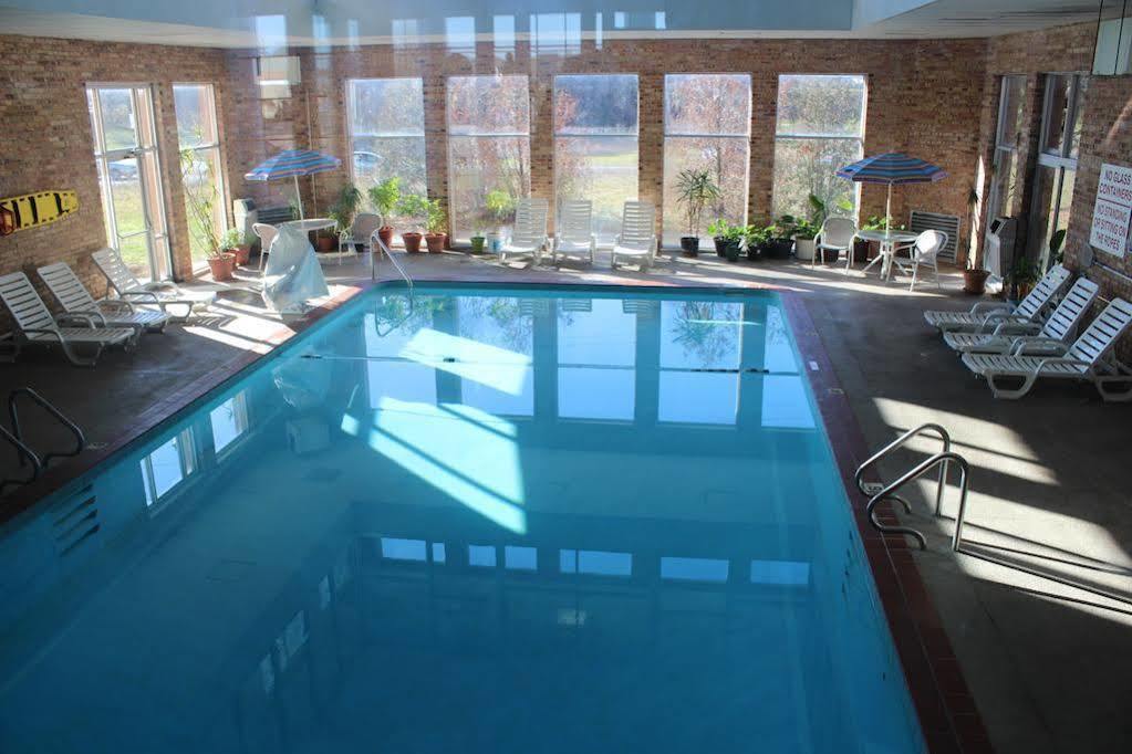 Hotel 6-grand Rapids, Mi - Northeast 2*