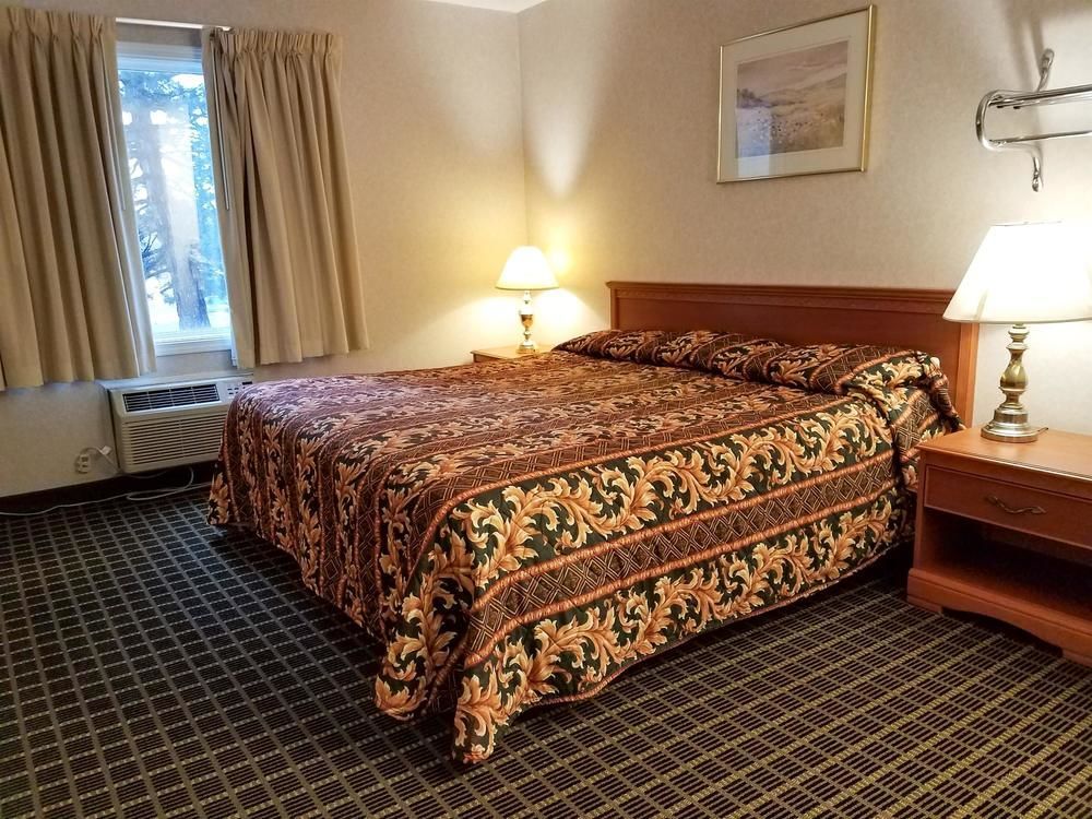 6-grand Rapids, Mi - Northeast 2* Grand Rapids