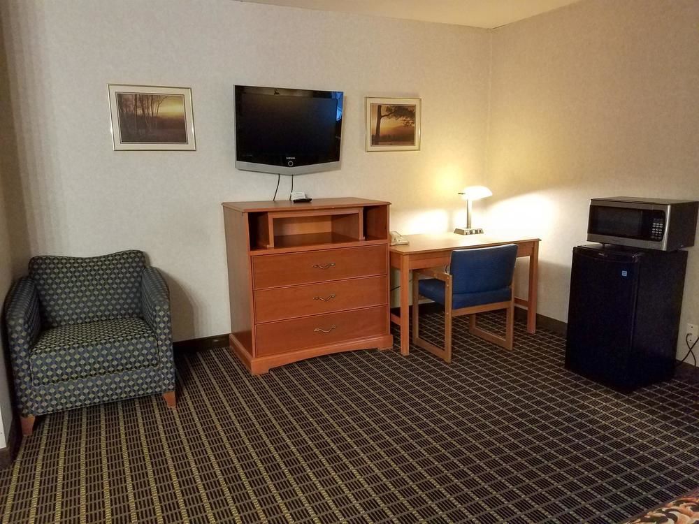 Hotel 6-grand Rapids, Mi - Northeast 2*