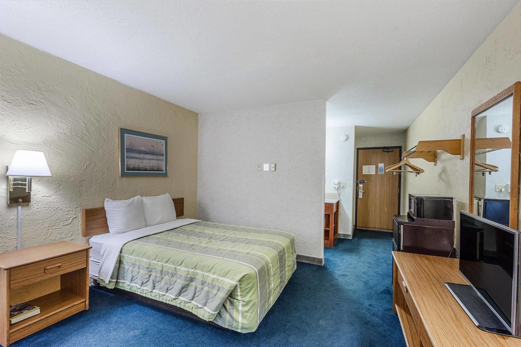 Rodeway Grand Rapids