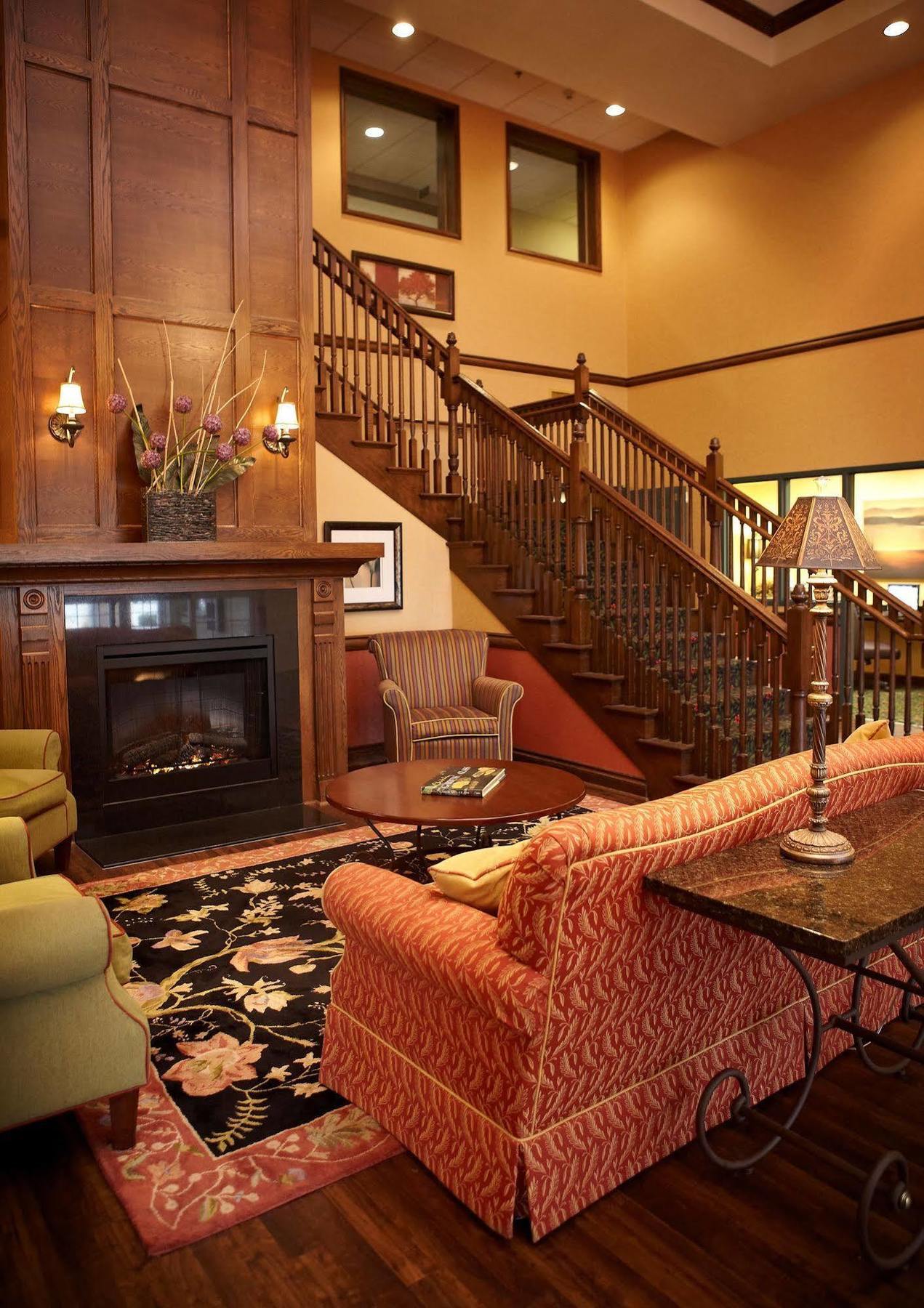 Country & By Radisson, East, Mi Hotel Grand Rapids