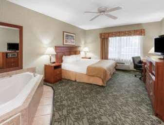 Spark By Hilton Walker North Hotel