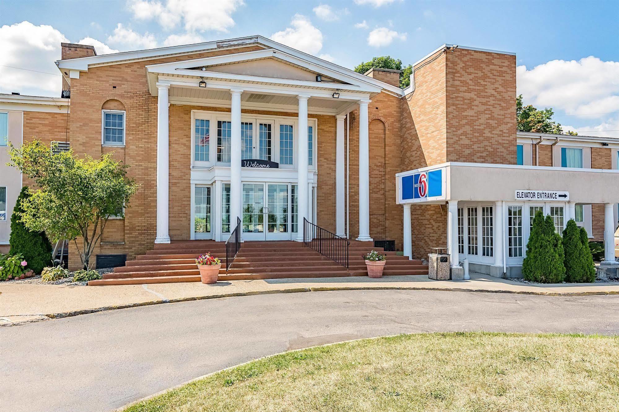 Hotel 6-grand Rapids, Mi - Northeast