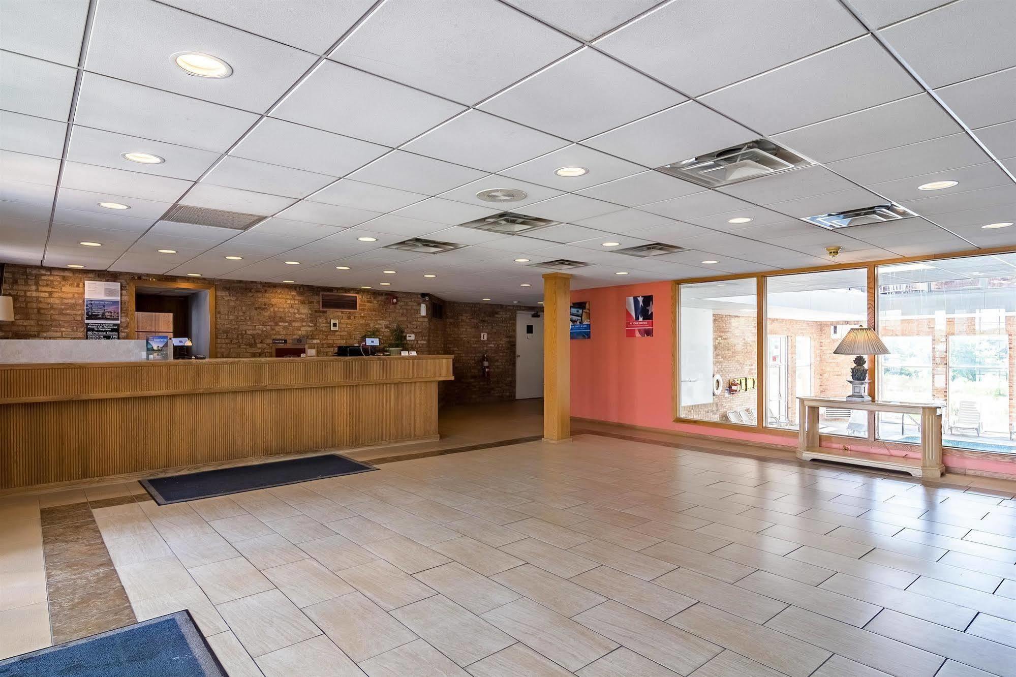 6-grand Rapids, Mi - Northeast 2* Grand Rapids