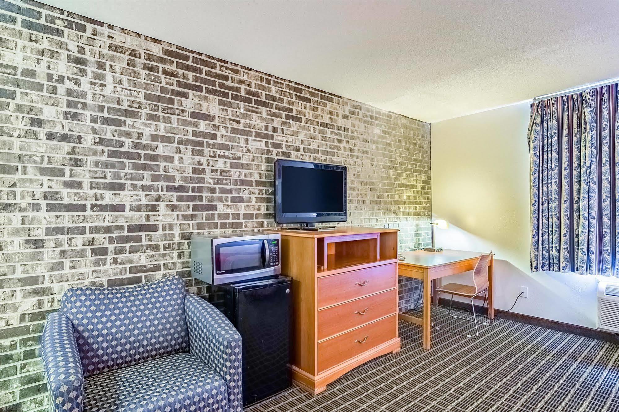 6-grand Rapids, Mi - Northeast Hotel