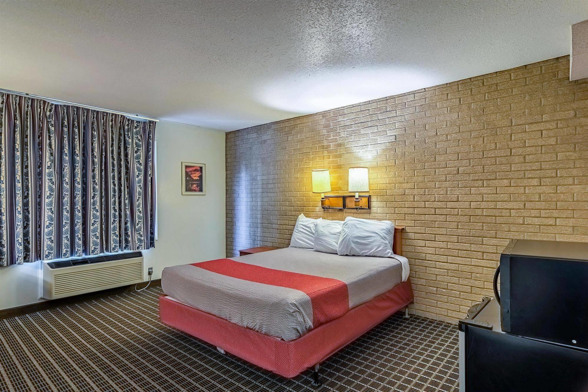 6-grand Rapids, Mi - Northeast 2* Grand Rapids