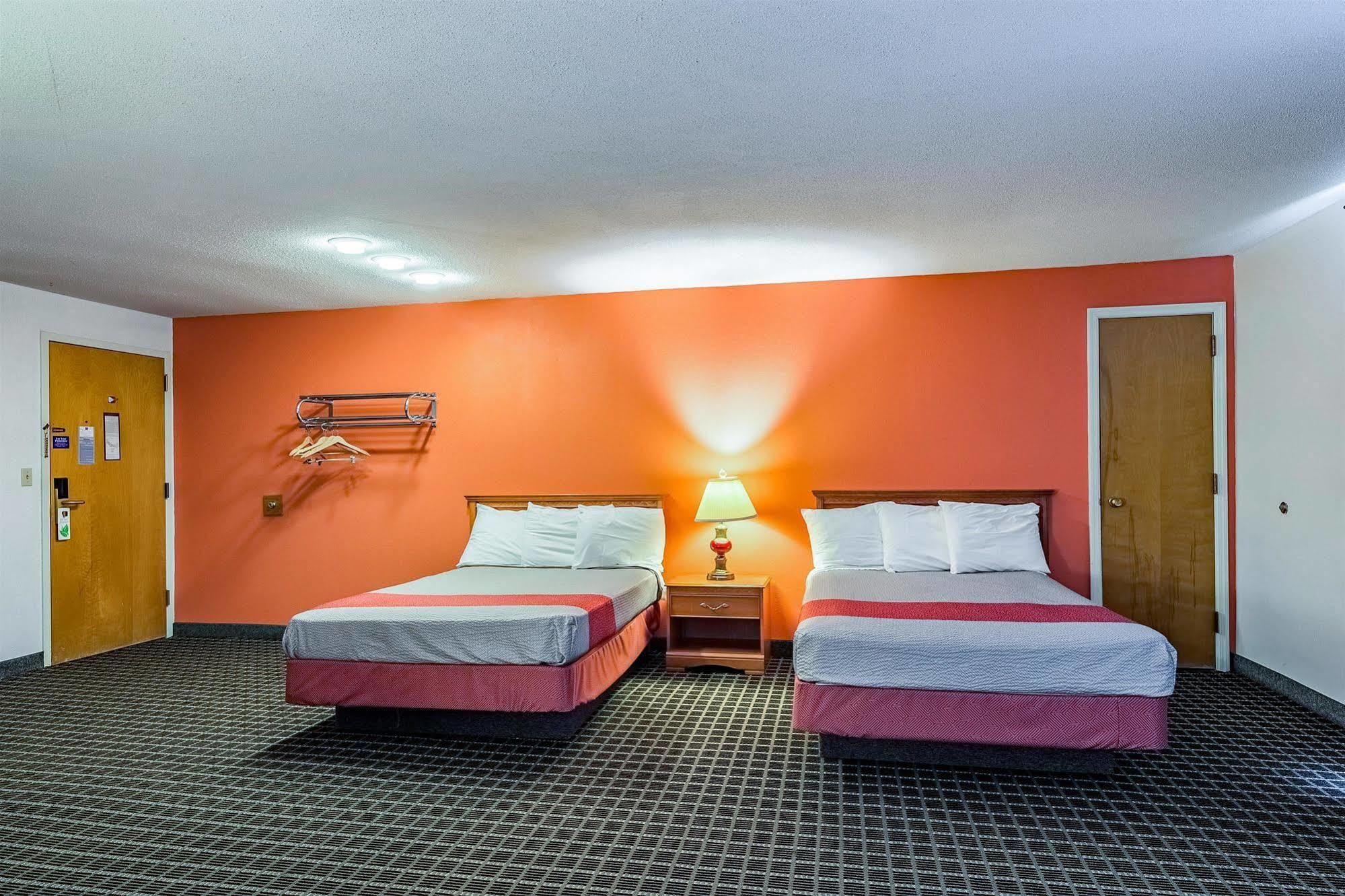 6-grand Rapids, Mi - Northeast 2*