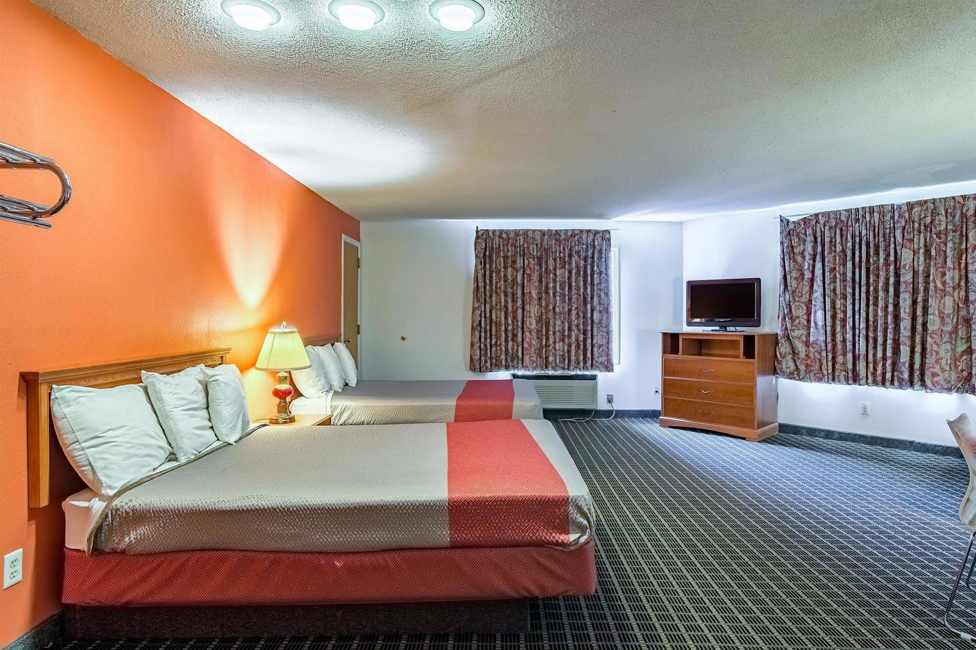 Hotel 6-grand Rapids, Mi - Northeast Grand Rapids