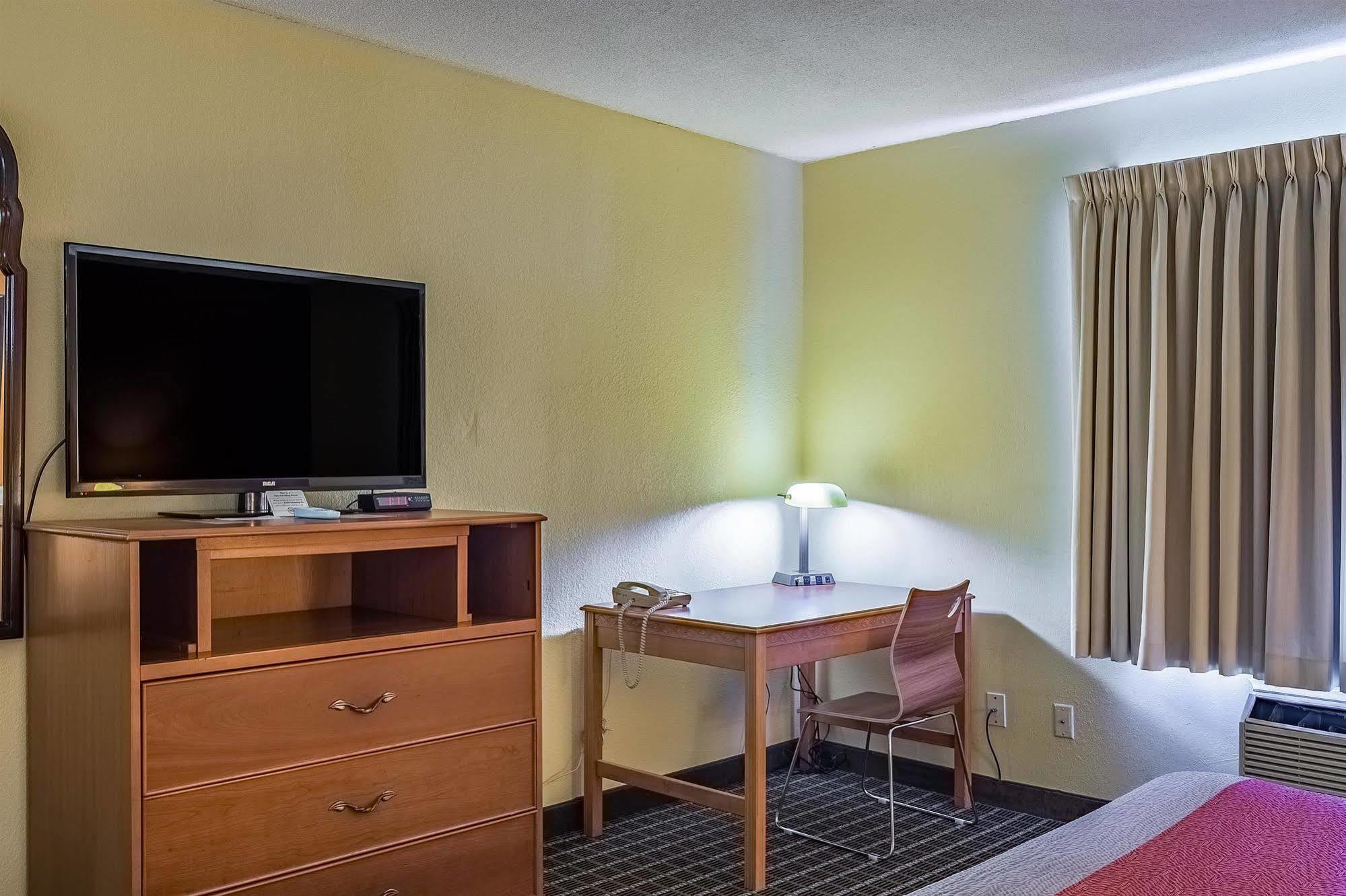 6-grand Rapids, Mi - Northeast Hotel Grand Rapids
