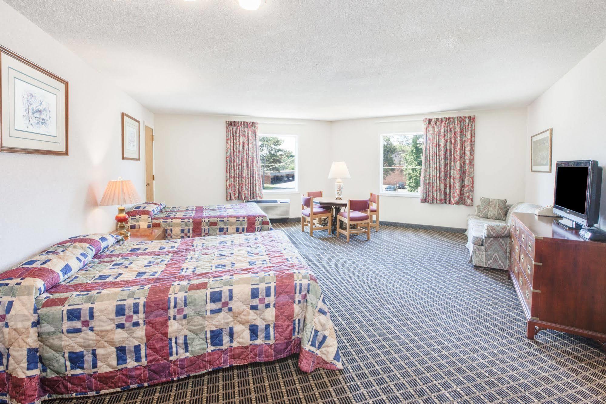 6-grand Rapids, Mi - Northeast 2* Grand Rapids