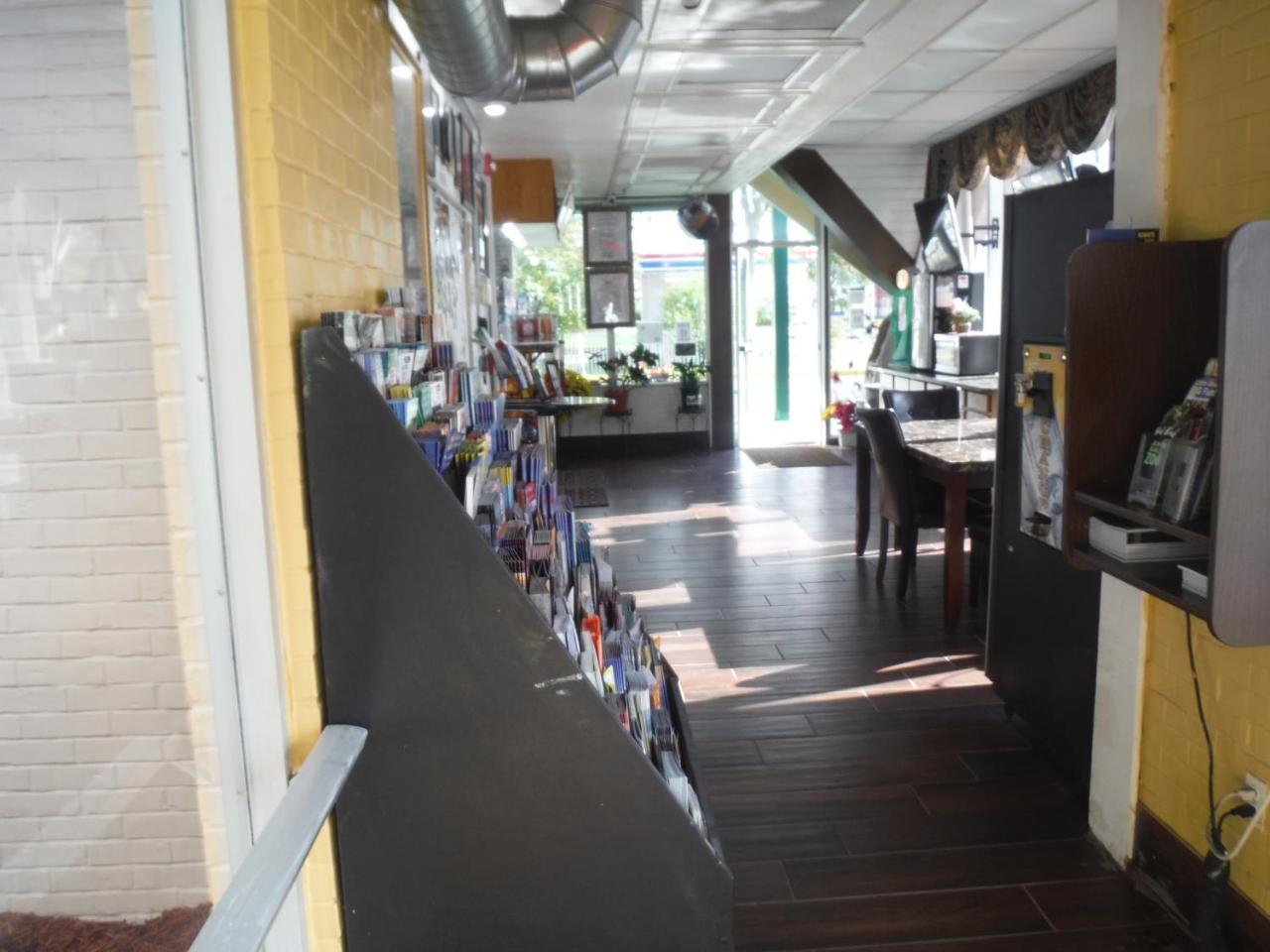 Hotel Budgetel &