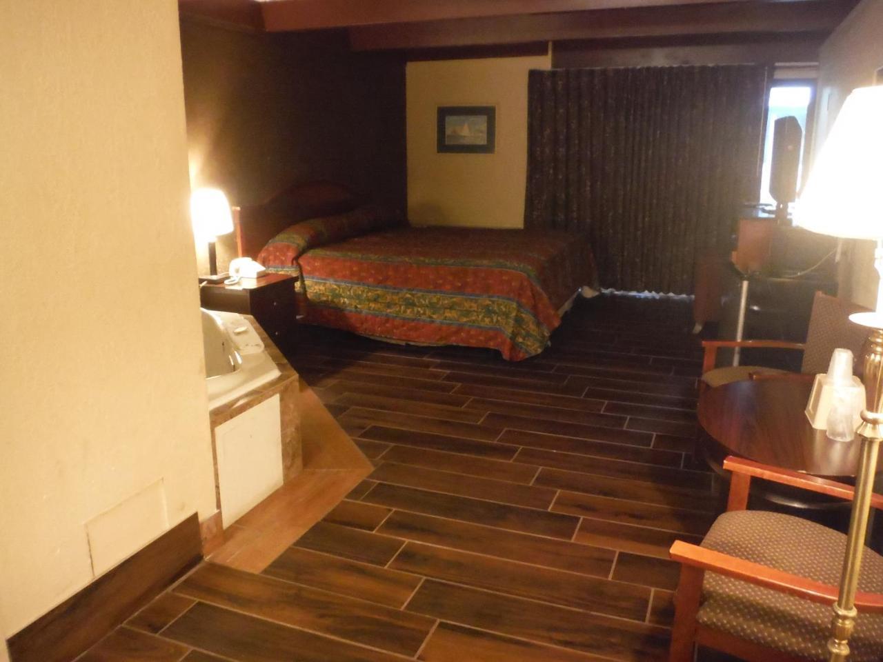 Hotel Budgetel & 2*