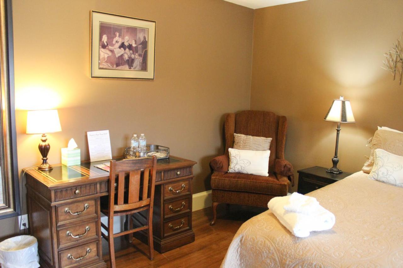 Leonard At Logan House Bed & Breakfast 3*