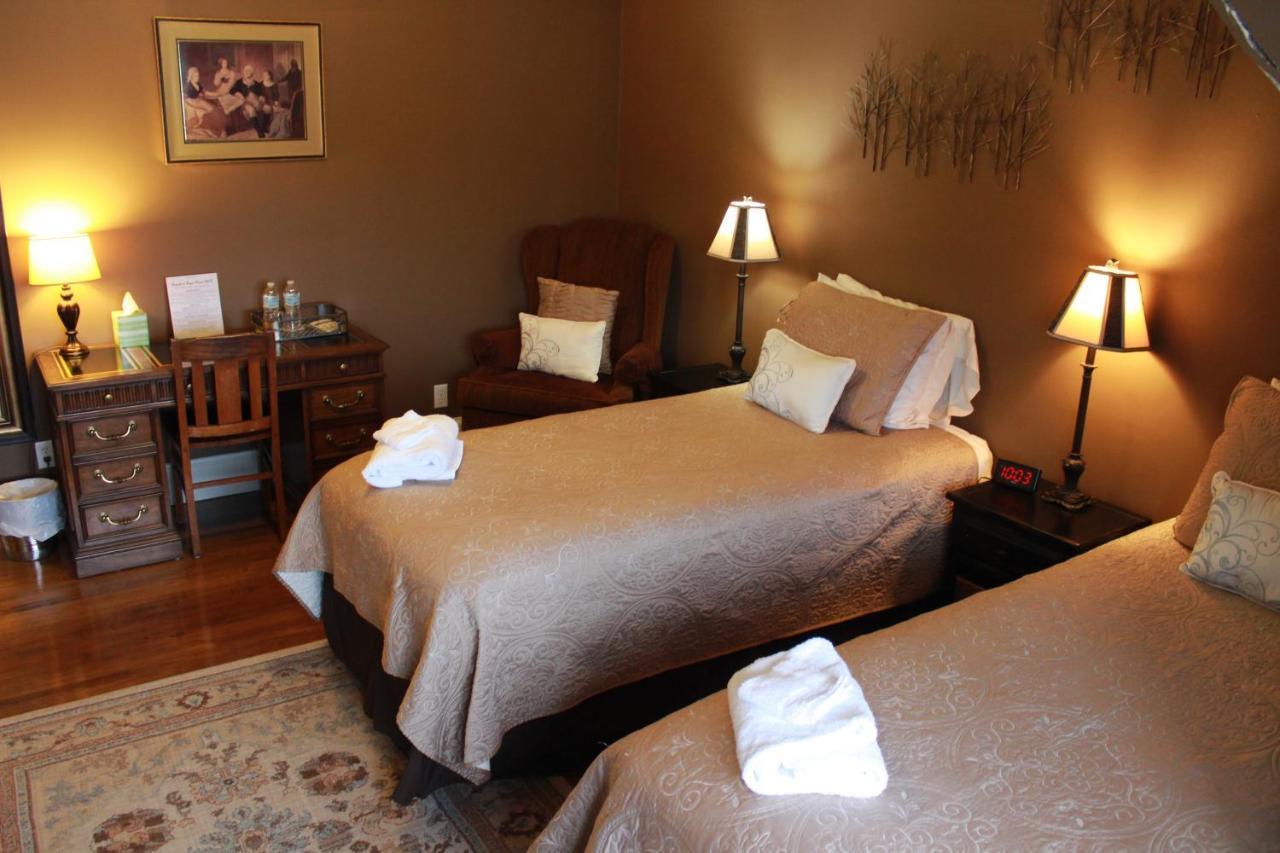 Bed & Breakfast Leonard At Logan House Grand Rapids