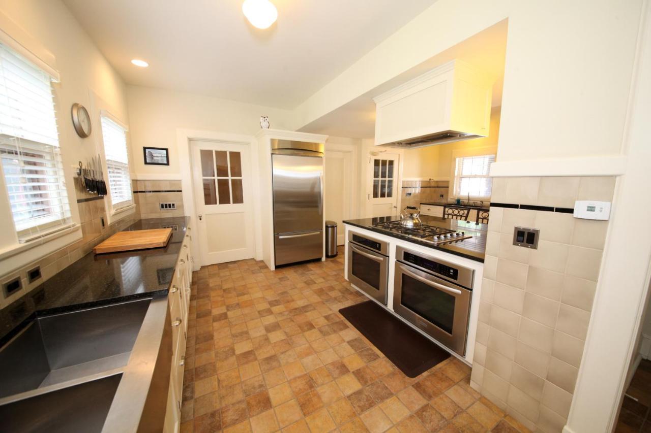 Bed & Breakfast Leonard At Logan House 3*