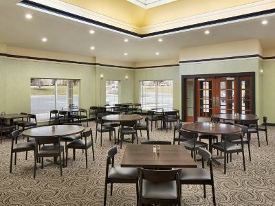Grand Rapids-airport By Ihg Hotel