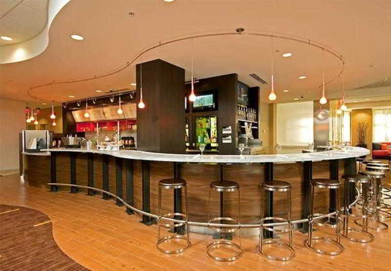 Hotel Courtyard Downtown 3*