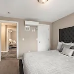 Urban Chateau Downtown Retreat