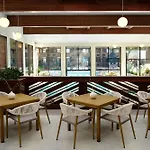 Sheraton Grand Rapids Airport Hotel