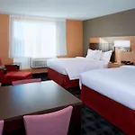Towneplace Suites By Marriott Grand Rapids Airport