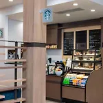 Sonesta Hotel Grand Rapids Airport