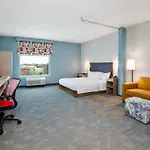 Home2 Suites By Hilton Grand Rapids Northeast