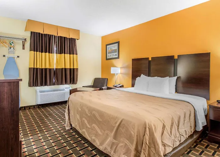 Quality Inn Grand Rapids Near Downtown