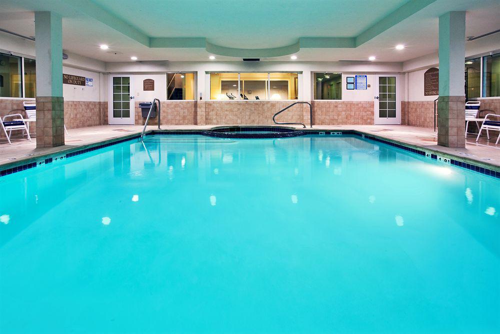 Express & Grand Rapids-north By Ihg Grand Rapids