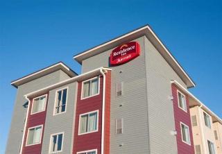 By Marriott Airport