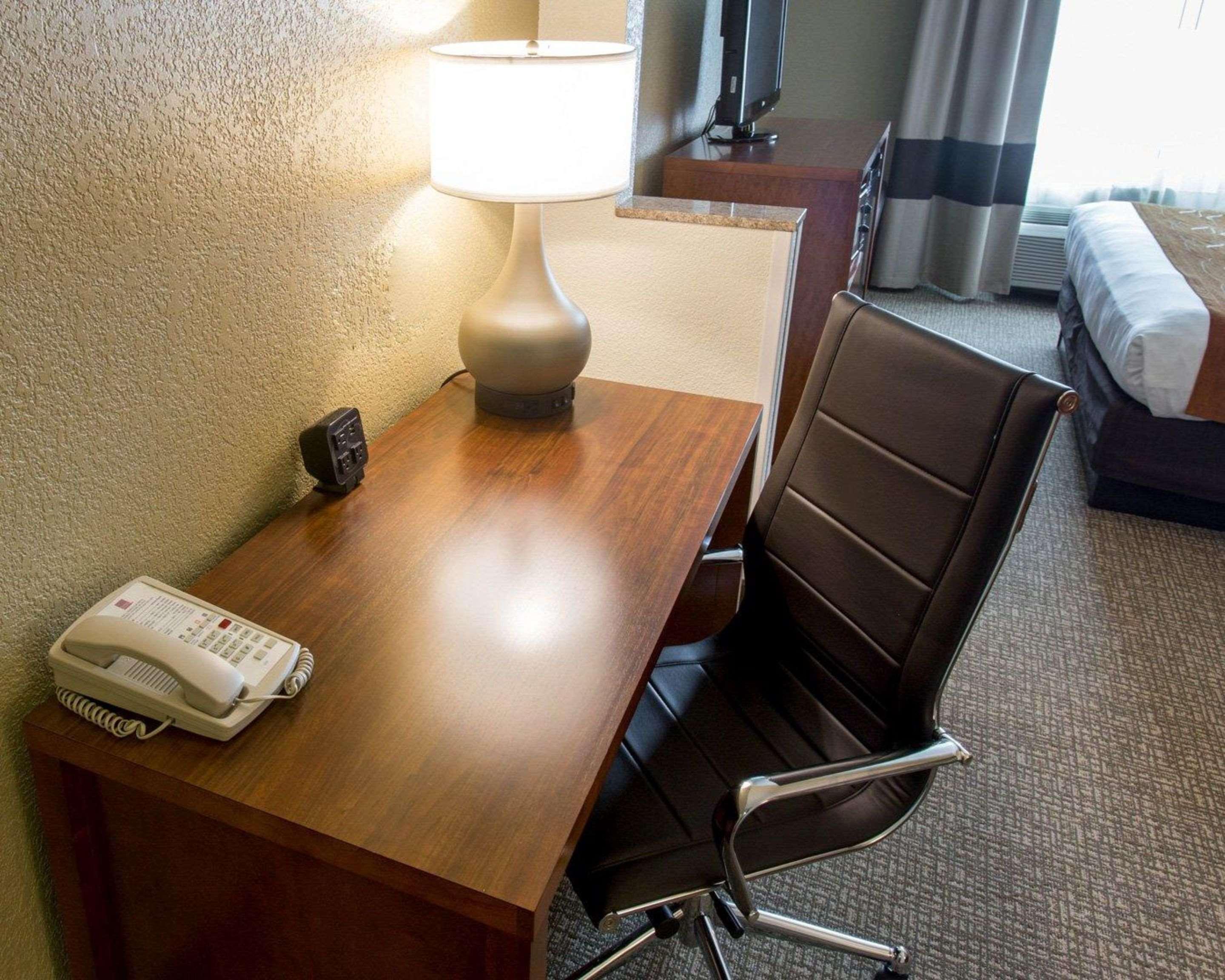 Comfort South 3* Grand Rapids