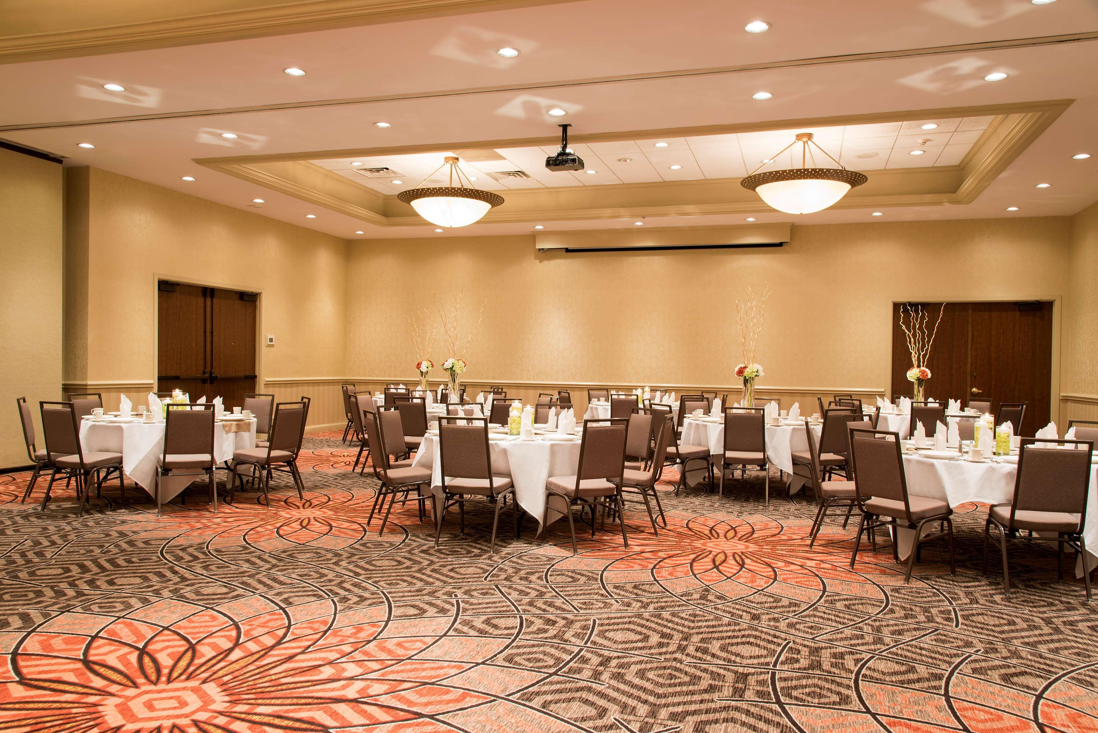 Doubletree By Hilton Airport 4* Grand Rapids