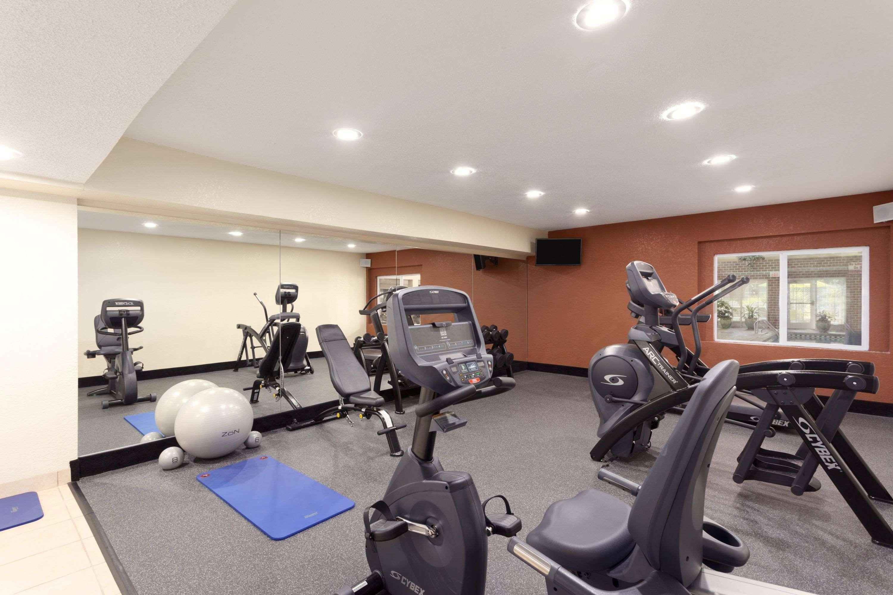 Wyndham Garden Airport Grand Rapids