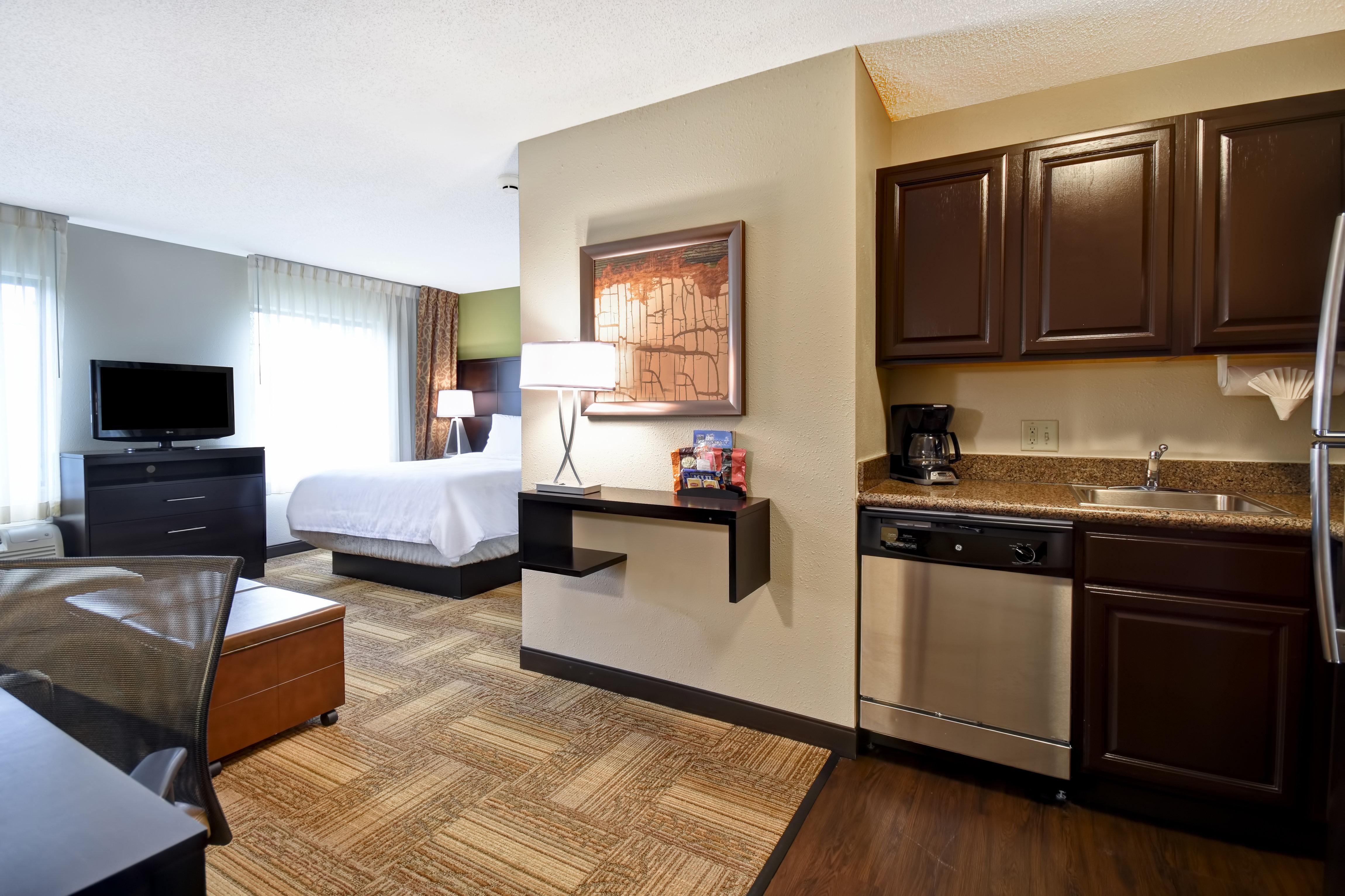 Staybridge Grand Rapids-kentwood By Ihg Hotel Grand Rapids