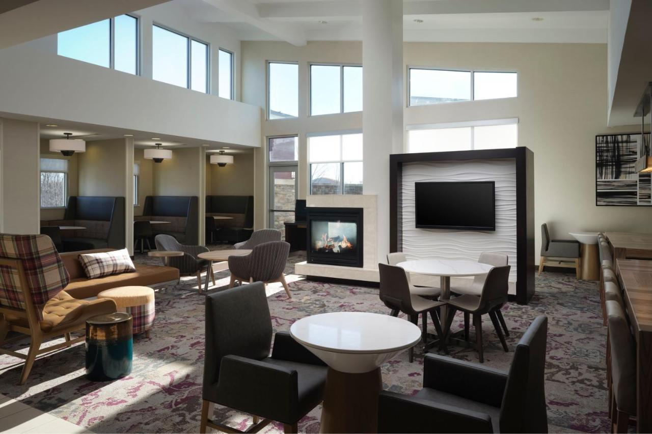 By Marriott Airport 3* Grand Rapids