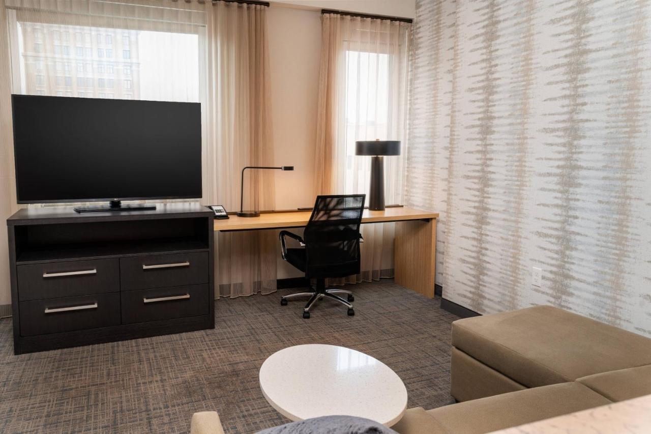 By Marriott Downtown 3* Grand Rapids